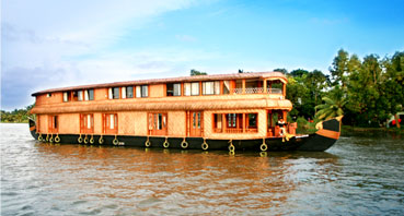 alleppeytravels.com